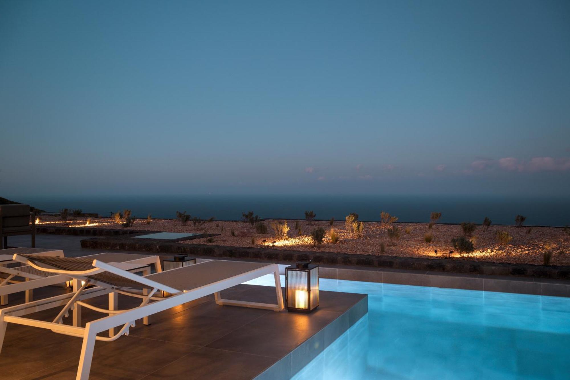 Almarossa Luxury Villas Vourvoúlos Eksteriør billede